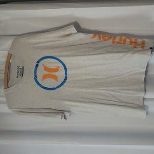 Men's XL Hurley t-shirt in very light gray/white color, good condition.